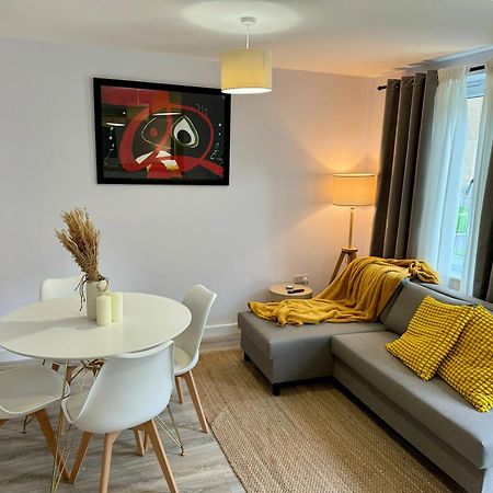 Brand New Flat 5 With Free Parking And Fast Wifi Lägenhet York Exteriör bild