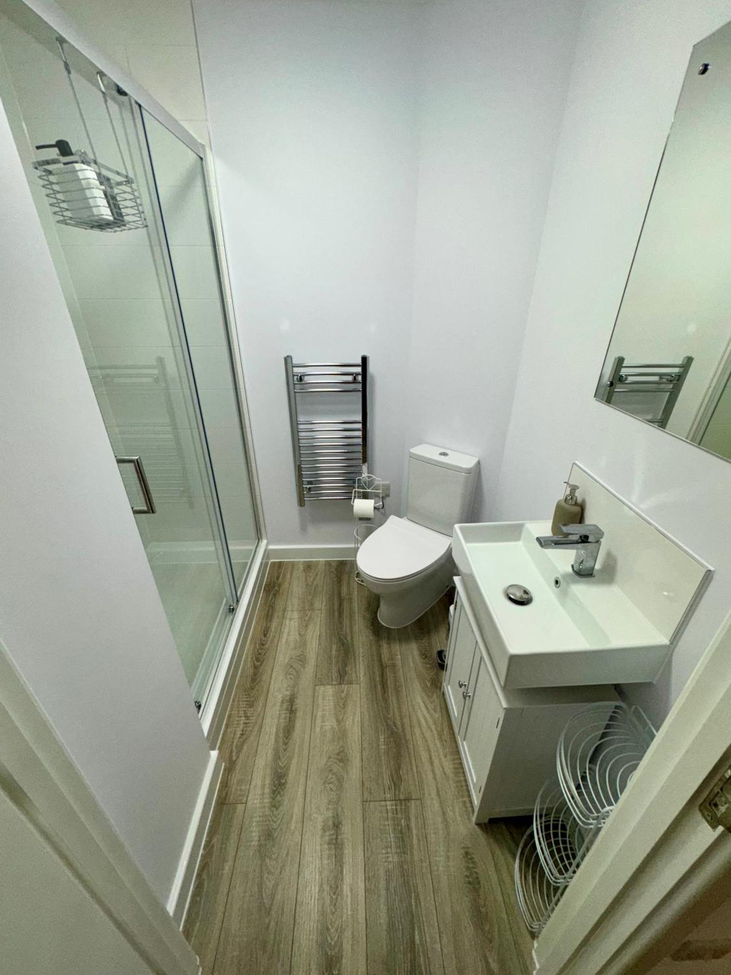 Brand New Flat 5 With Free Parking And Fast Wifi Lägenhet York Exteriör bild