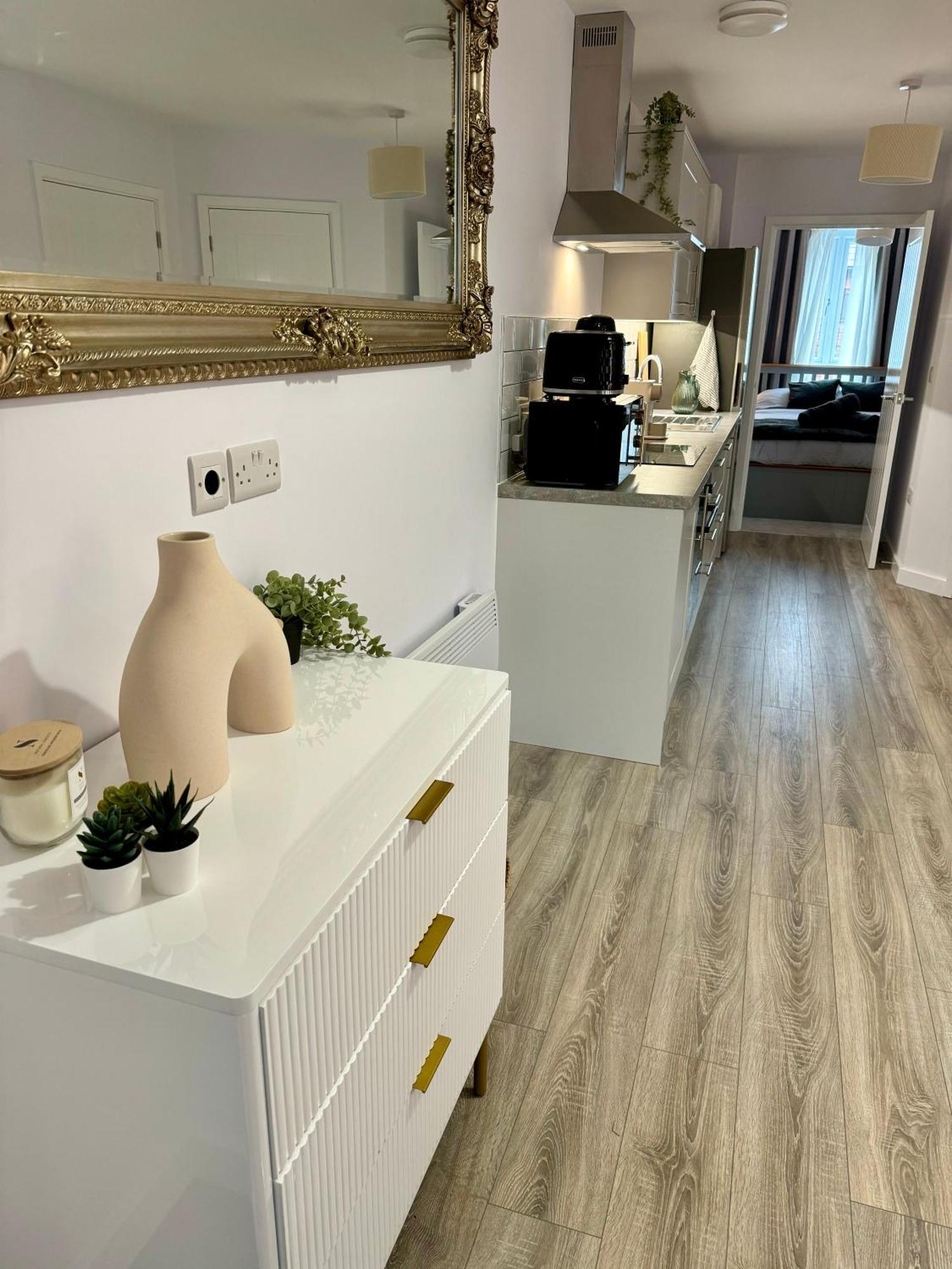 Brand New Flat 5 With Free Parking And Fast Wifi Lägenhet York Exteriör bild